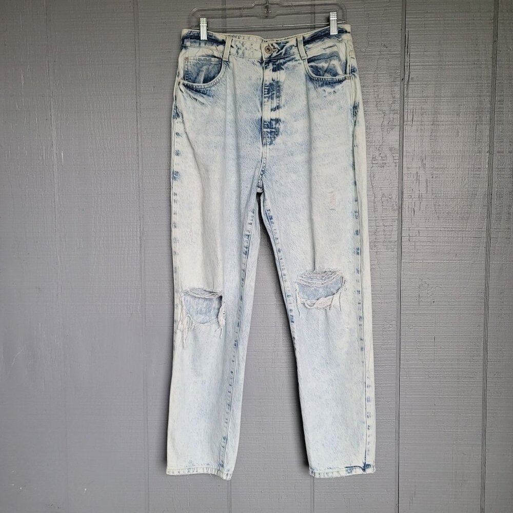 Zara Acid-Wash High-Rise Distressed Denim Jeans. Size 10